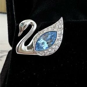 Swarovski Crystal Swan Clothes Brooch